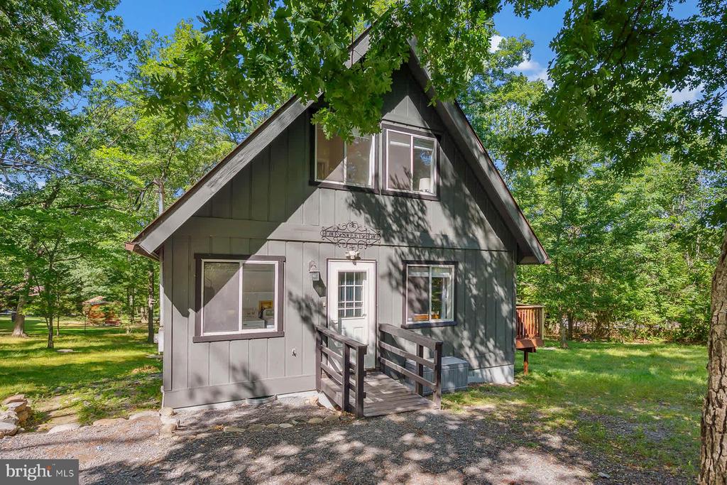 160 RIDGE LOOP, LURAY, Virginia 22835, 3 Bedrooms Bedrooms, ,2 BathroomsBathrooms,Residential,160 RIDGE LOOP,VAPA2006130 MLS # VAPA2006130