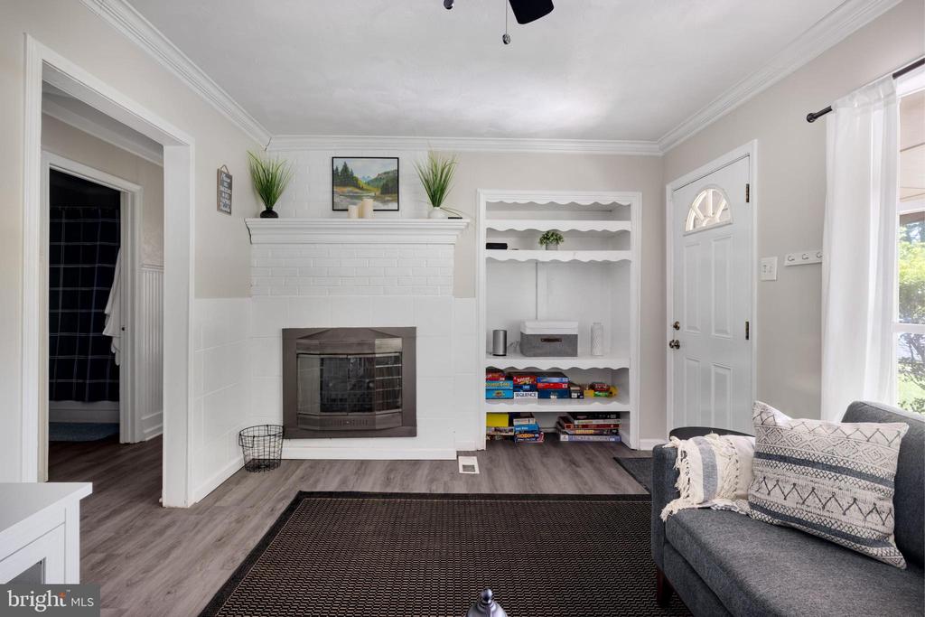 367 RIVERVIEW DR, LURAY, Virginia 22835, 2 Bedrooms Bedrooms, ,2 BathroomsBathrooms,Residential,367 RIVERVIEW DR,VAPA2006120 MLS # VAPA2006120