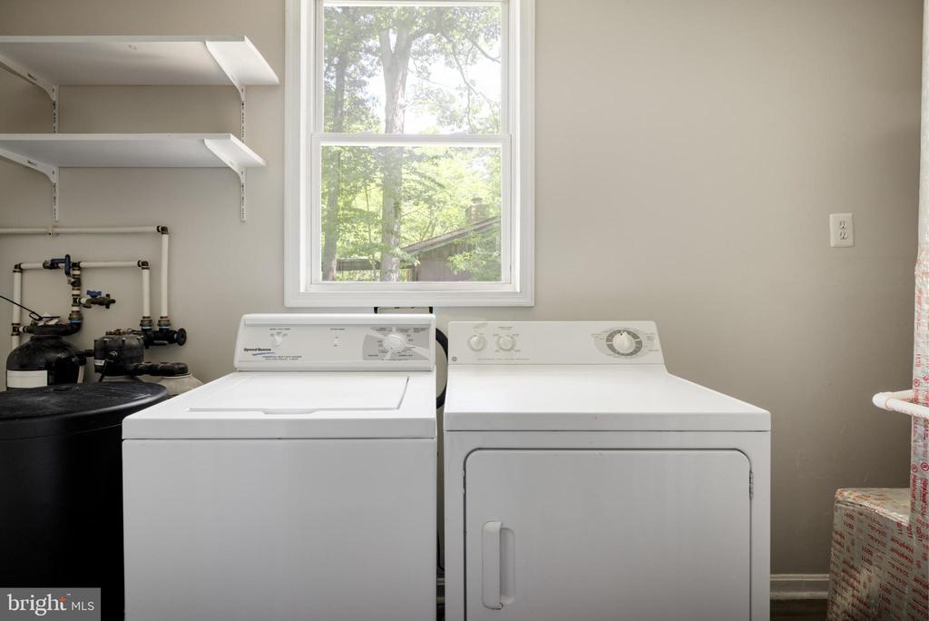 367 RIVERVIEW DR, LURAY, Virginia 22835, 2 Bedrooms Bedrooms, ,2 BathroomsBathrooms,Residential,367 RIVERVIEW DR,VAPA2006120 MLS # VAPA2006120