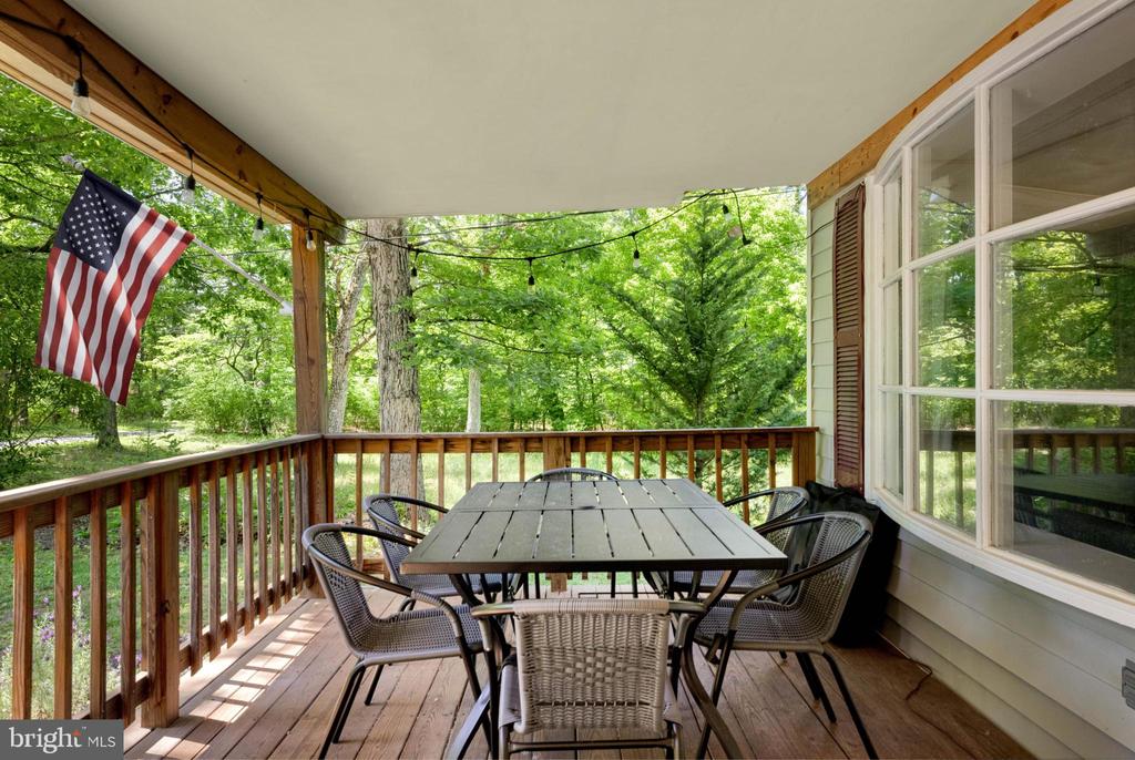 367 RIVERVIEW DR, LURAY, Virginia 22835, 2 Bedrooms Bedrooms, ,2 BathroomsBathrooms,Residential,367 RIVERVIEW DR,VAPA2006120 MLS # VAPA2006120