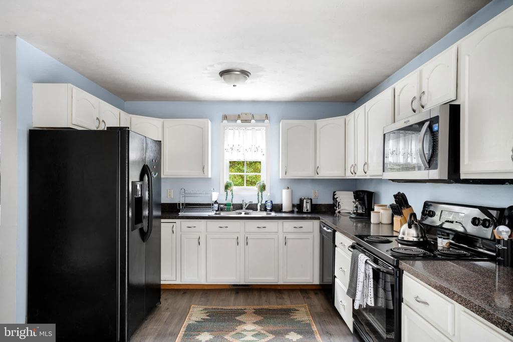 181 RIVERBEND DR, LURAY, Virginia 22835, 3 Bedrooms Bedrooms, ,2 BathroomsBathrooms,Residential,181 RIVERBEND DR,VAPA2006126 MLS # VAPA2006126