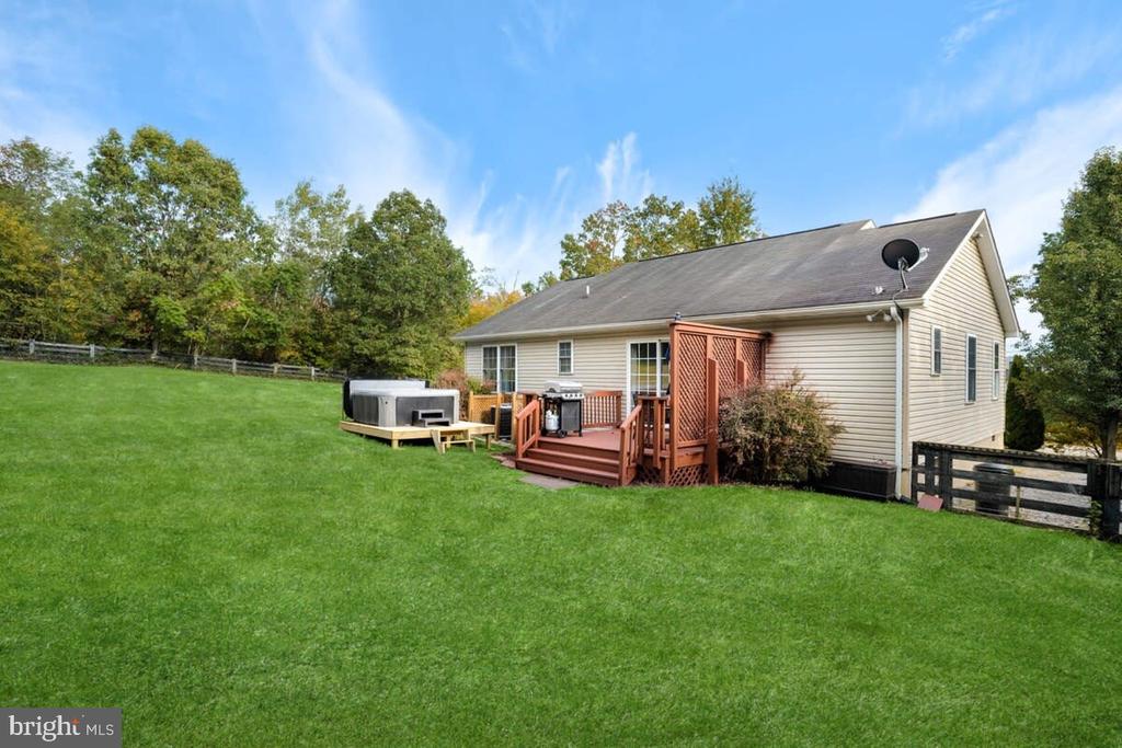 181 RIVERBEND DR, LURAY, Virginia 22835, 3 Bedrooms Bedrooms, ,2 BathroomsBathrooms,Residential,181 RIVERBEND DR,VAPA2006126 MLS # VAPA2006126