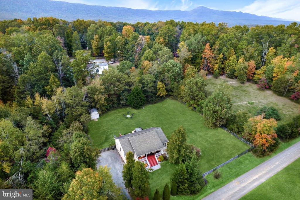 181 RIVERBEND DR, LURAY, Virginia 22835, 3 Bedrooms Bedrooms, ,2 BathroomsBathrooms,Residential,181 RIVERBEND DR,VAPA2006126 MLS # VAPA2006126