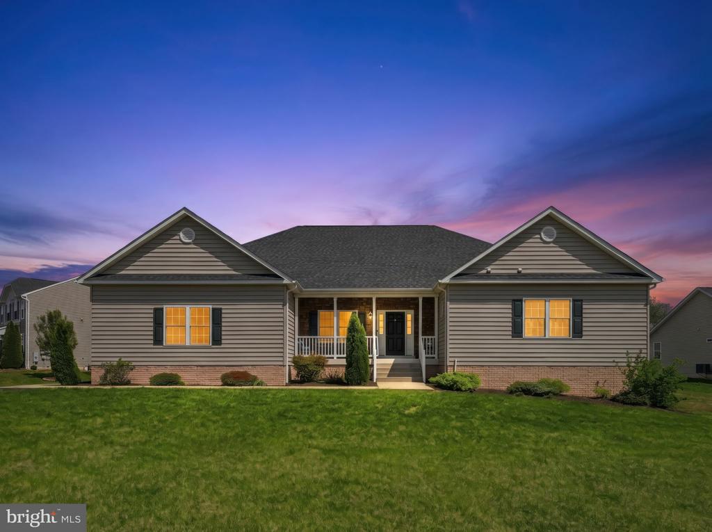 15020 N RIDGE BLVD, CULPEPER, Virginia 22701, 6 Bedrooms Bedrooms, ,4 BathroomsBathrooms,Residential,15020 N RIDGE BLVD,VACU2013316 MLS # VACU2013316