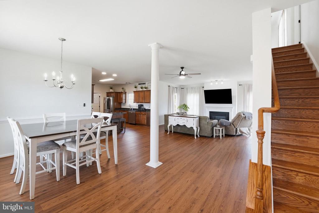 15020 N RIDGE BLVD, CULPEPER, Virginia 22701, 6 Bedrooms Bedrooms, ,4 BathroomsBathrooms,Residential,15020 N RIDGE BLVD,VACU2013316 MLS # VACU2013316