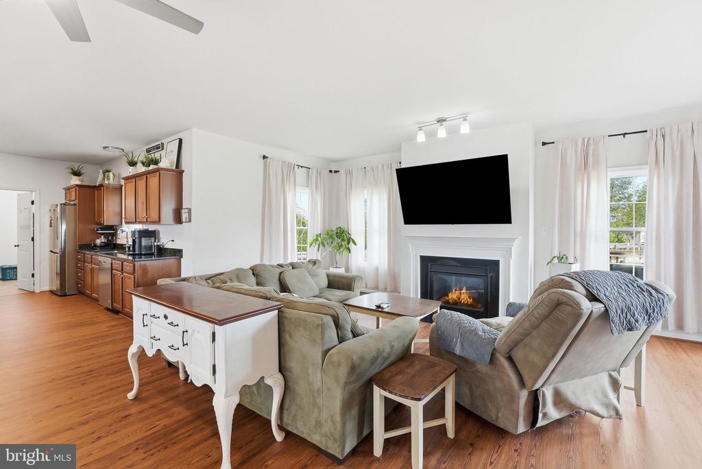 15020 N RIDGE BLVD, CULPEPER, Virginia 22701, 6 Bedrooms Bedrooms, ,4 BathroomsBathrooms,Residential,15020 N RIDGE BLVD,VACU2013316 MLS # VACU2013316