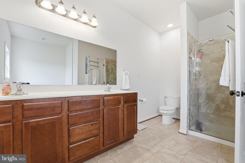 15020 N RIDGE BLVD, CULPEPER, Virginia 22701, 6 Bedrooms Bedrooms, ,4 BathroomsBathrooms,Residential,15020 N RIDGE BLVD,VACU2013316 MLS # VACU2013316