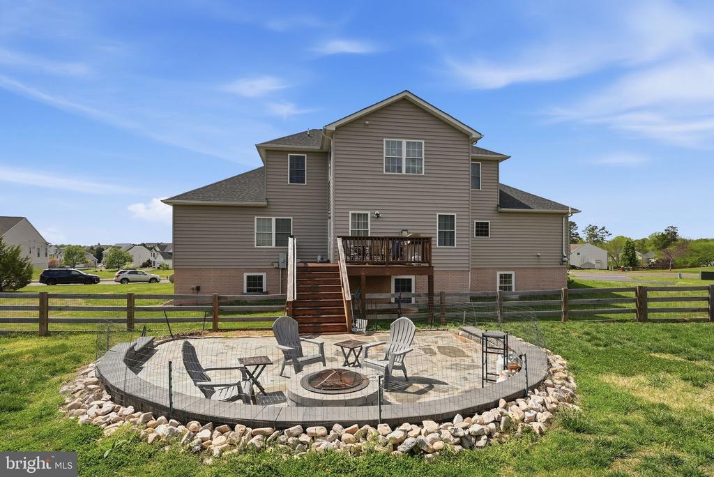 15020 N RIDGE BLVD, CULPEPER, Virginia 22701, 6 Bedrooms Bedrooms, ,4 BathroomsBathrooms,Residential,15020 N RIDGE BLVD,VACU2013316 MLS # VACU2013316