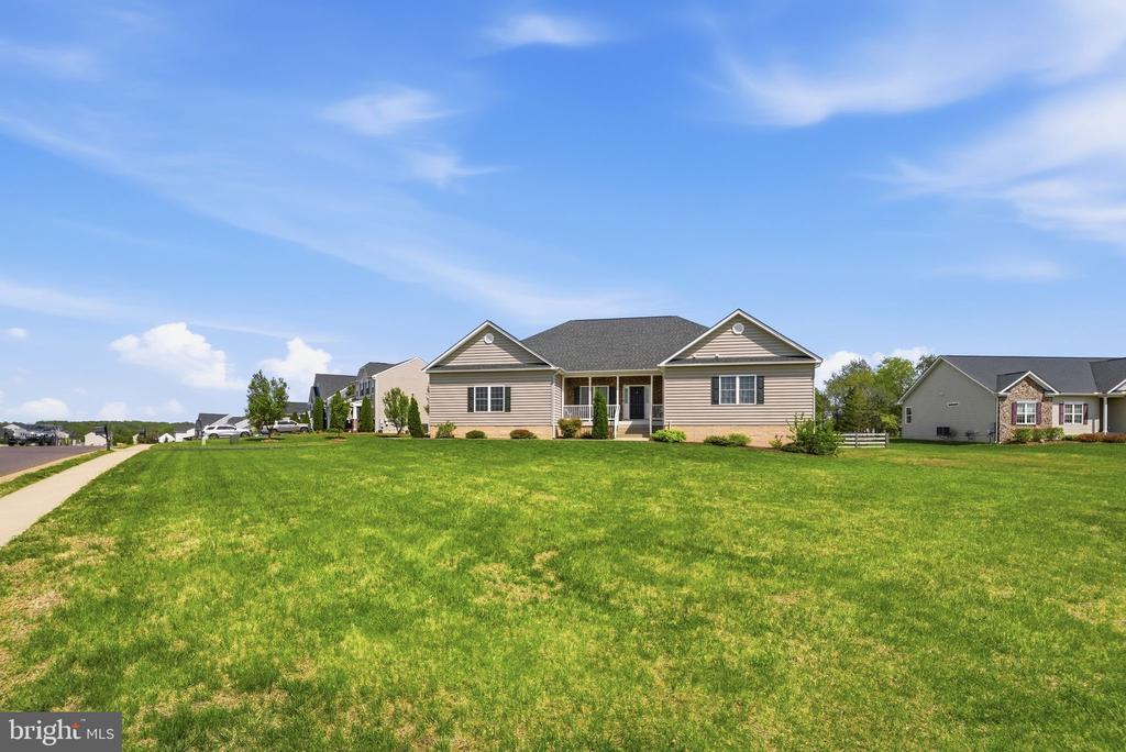 15020 N RIDGE BLVD, CULPEPER, Virginia 22701, 6 Bedrooms Bedrooms, ,4 BathroomsBathrooms,Residential,15020 N RIDGE BLVD,VACU2013316 MLS # VACU2013316