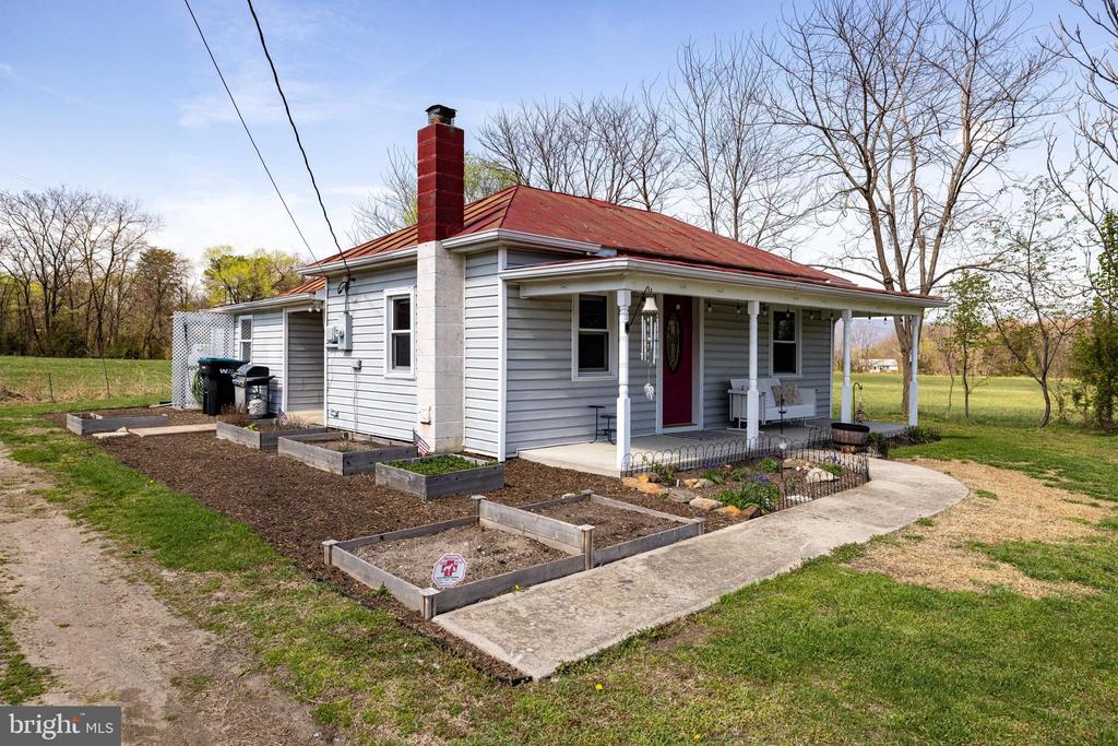 296 KEYSTONE RD, STANLEY, Virginia 22851, 2 Bedrooms Bedrooms, ,2 BathroomsBathrooms,Residential,296 KEYSTONE RD,VAPA2006226 MLS # VAPA2006226