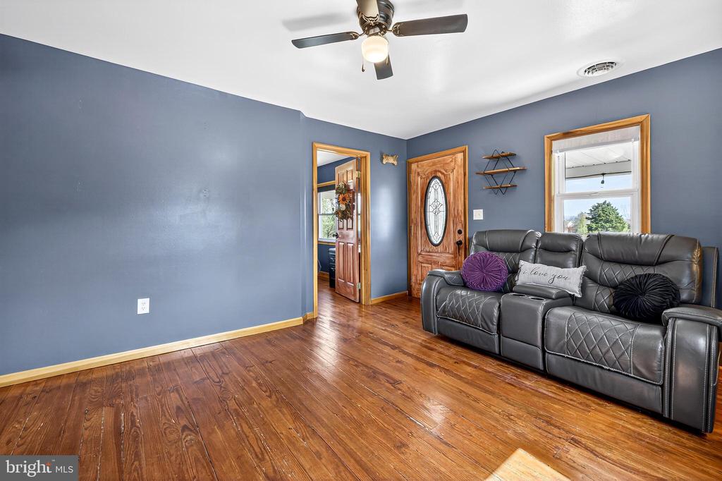 296 KEYSTONE RD, STANLEY, Virginia 22851, 2 Bedrooms Bedrooms, ,2 BathroomsBathrooms,Residential,296 KEYSTONE RD,VAPA2006226 MLS # VAPA2006226