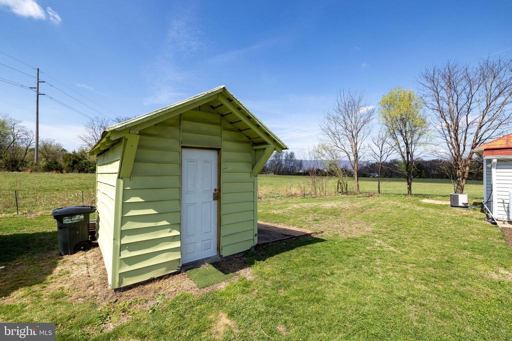 296 KEYSTONE RD, STANLEY, Virginia 22851, 2 Bedrooms Bedrooms, ,2 BathroomsBathrooms,Residential,296 KEYSTONE RD,VAPA2006226 MLS # VAPA2006226