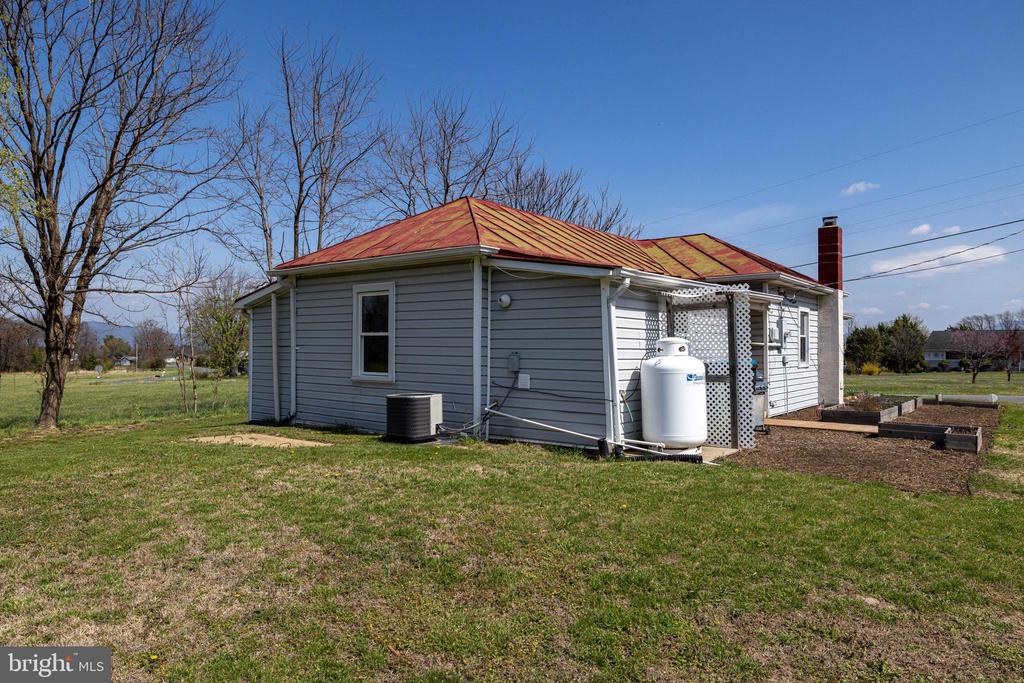 296 KEYSTONE RD, STANLEY, Virginia 22851, 2 Bedrooms Bedrooms, ,2 BathroomsBathrooms,Residential,296 KEYSTONE RD,VAPA2006226 MLS # VAPA2006226