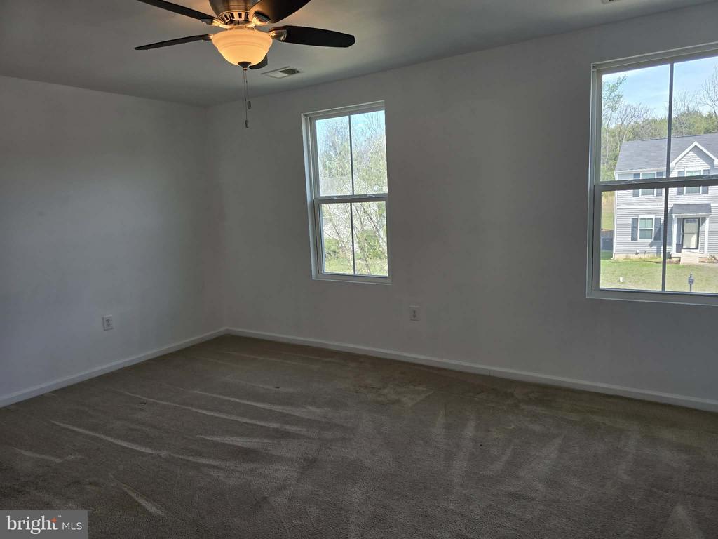 18120 SCENIC CREEK LN, CULPEPER, Virginia 22701, 3 Bedrooms Bedrooms, ,2 BathroomsBathrooms,Residential,18120 SCENIC CREEK LN,VACU2013320 MLS # VACU2013320