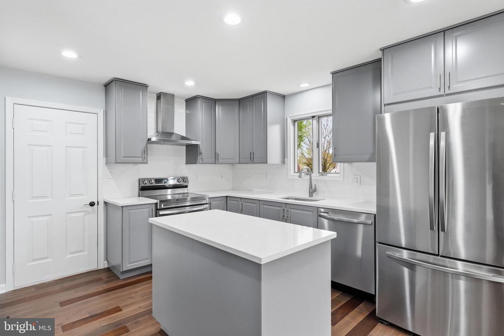 11242 CEDAR LEE CT, BEALETON, Virginia, 3 Bedrooms Bedrooms, ,2 BathroomsBathrooms,Residential,11242 CEDAR LEE CT,VAFQ2021492 MLS # VAFQ2021492