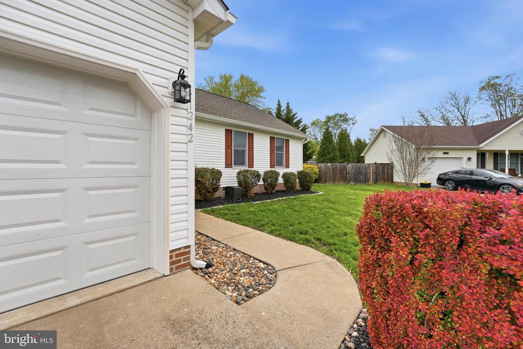 11242 CEDAR LEE CT, BEALETON, Virginia, 3 Bedrooms Bedrooms, ,2 BathroomsBathrooms,Residential,11242 CEDAR LEE CT,VAFQ2021492 MLS # VAFQ2021492