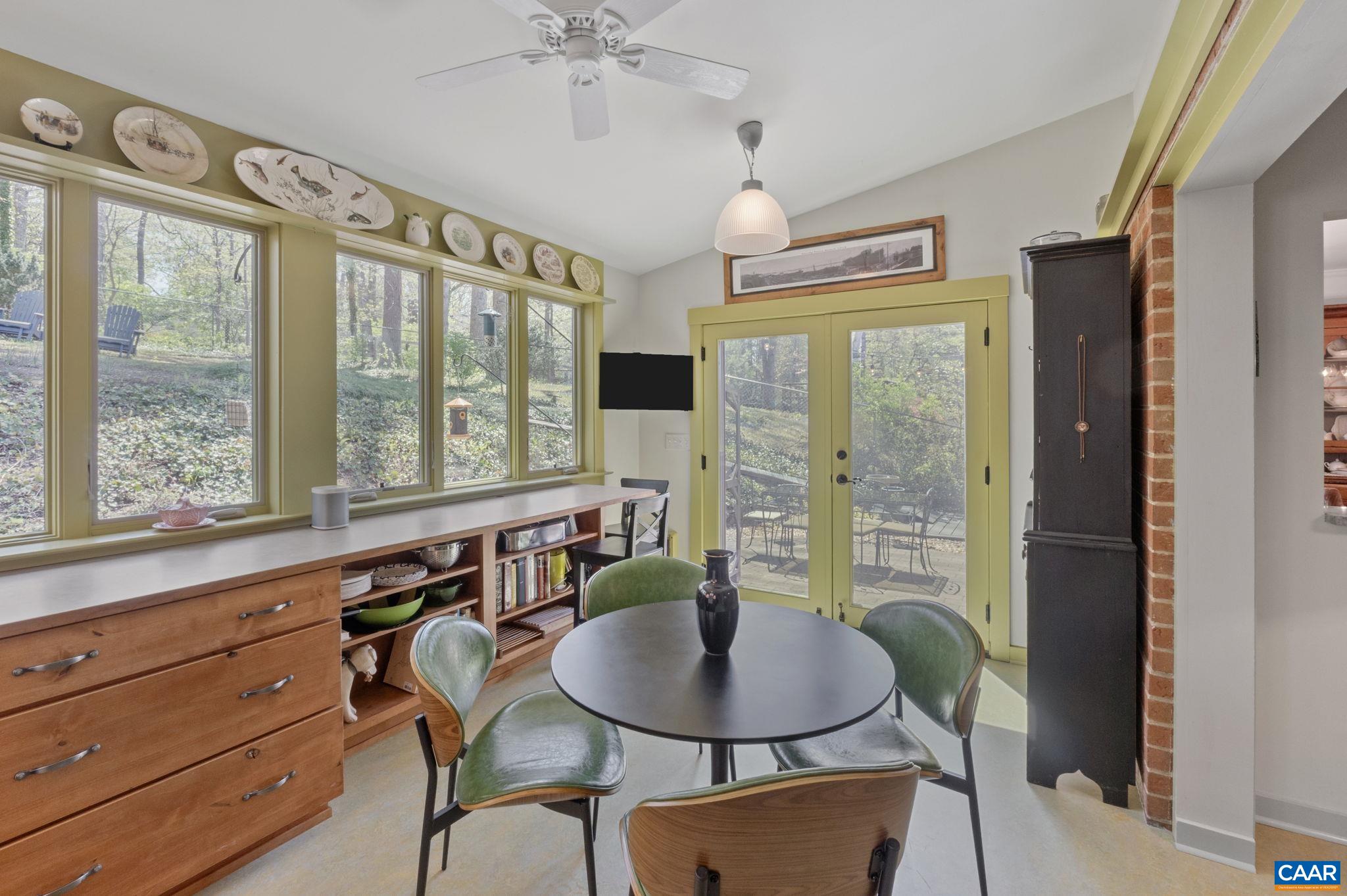 2228 BRANDYWINE DR, CHARLOTTESVILLE, Virginia 22901, 4 Bedrooms Bedrooms, ,3 BathroomsBathrooms,Residential,2228 BRANDYWINE DR,675636 MLS # 675636