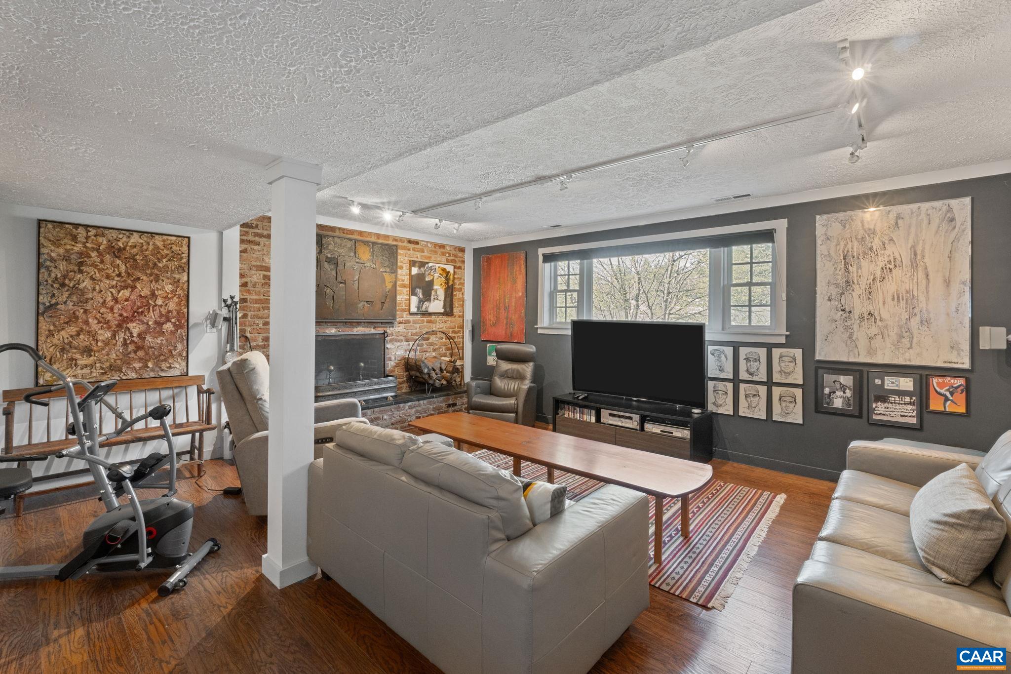 2228 BRANDYWINE DR, CHARLOTTESVILLE, Virginia 22901, 4 Bedrooms Bedrooms, ,3 BathroomsBathrooms,Residential,2228 BRANDYWINE DR,675636 MLS # 675636