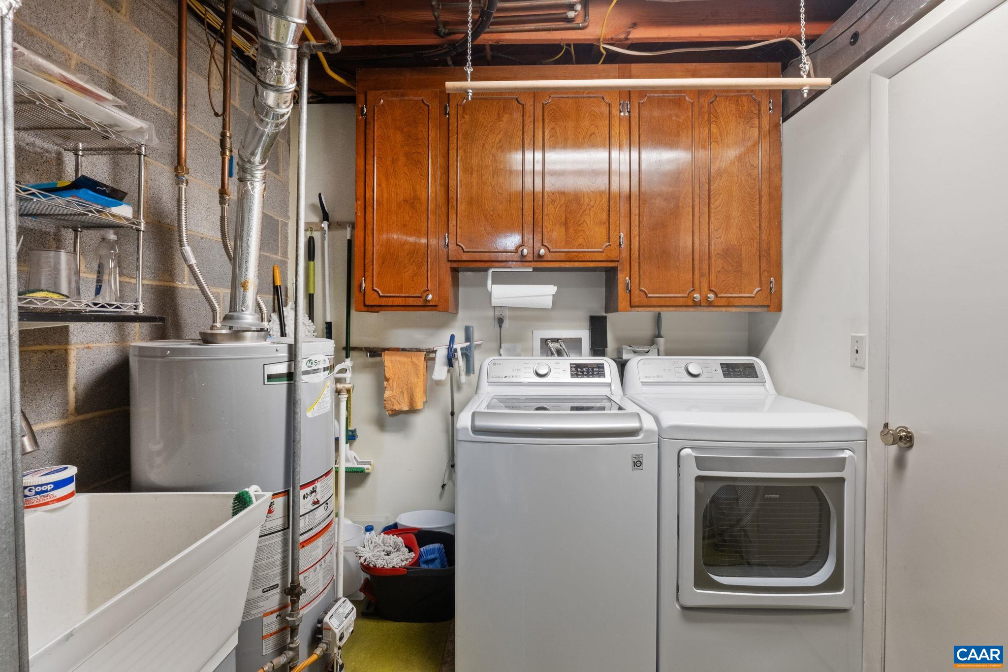 2228 BRANDYWINE DR, CHARLOTTESVILLE, Virginia 22901, 4 Bedrooms Bedrooms, ,3 BathroomsBathrooms,Residential,2228 BRANDYWINE DR,675636 MLS # 675636