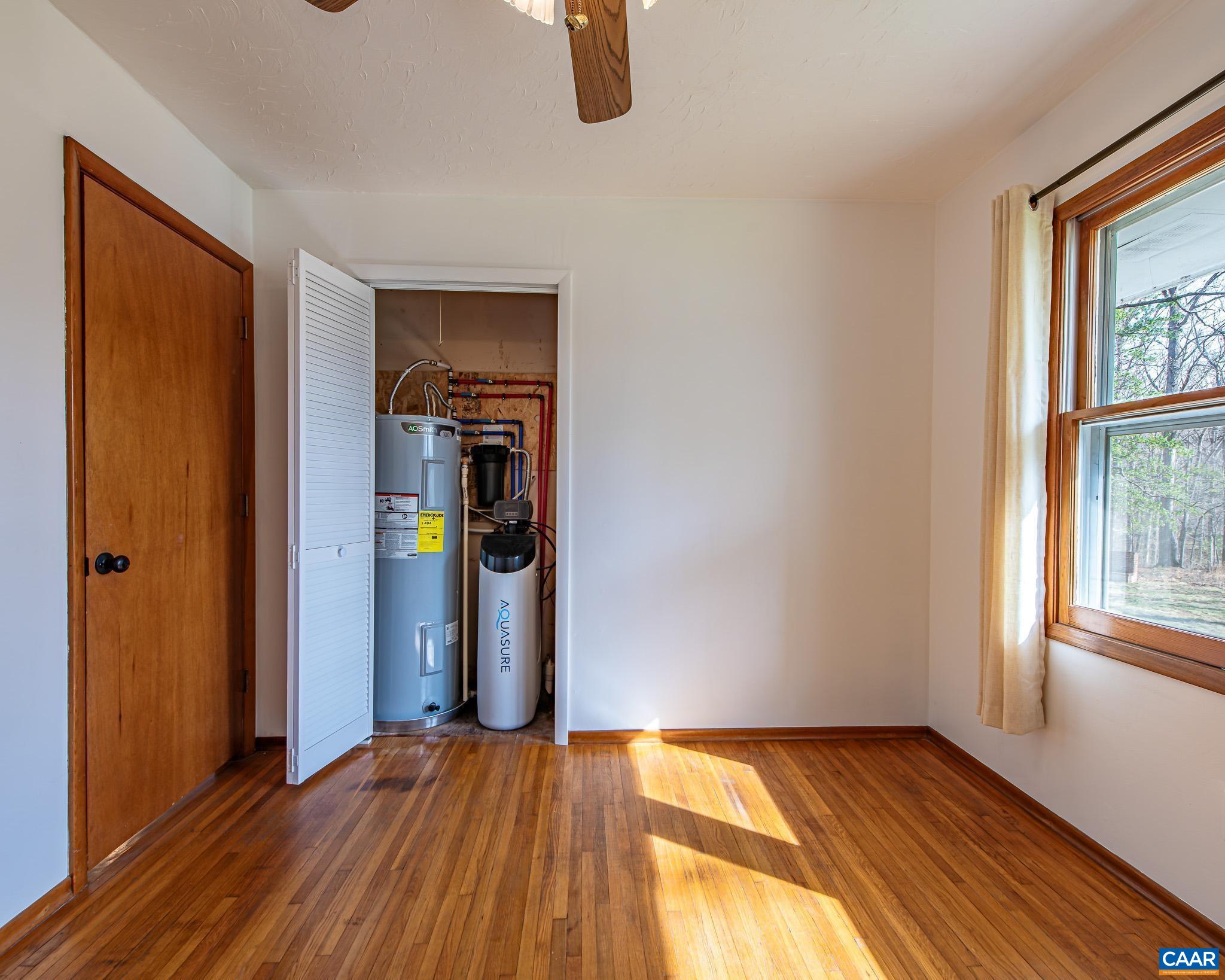 2793 MILTON RD, CHARLOTTESVILLE, Virginia 22902, 2 Bedrooms Bedrooms, ,1 BathroomBathrooms,Residential,2793 MILTON RD,675690 MLS # 675690