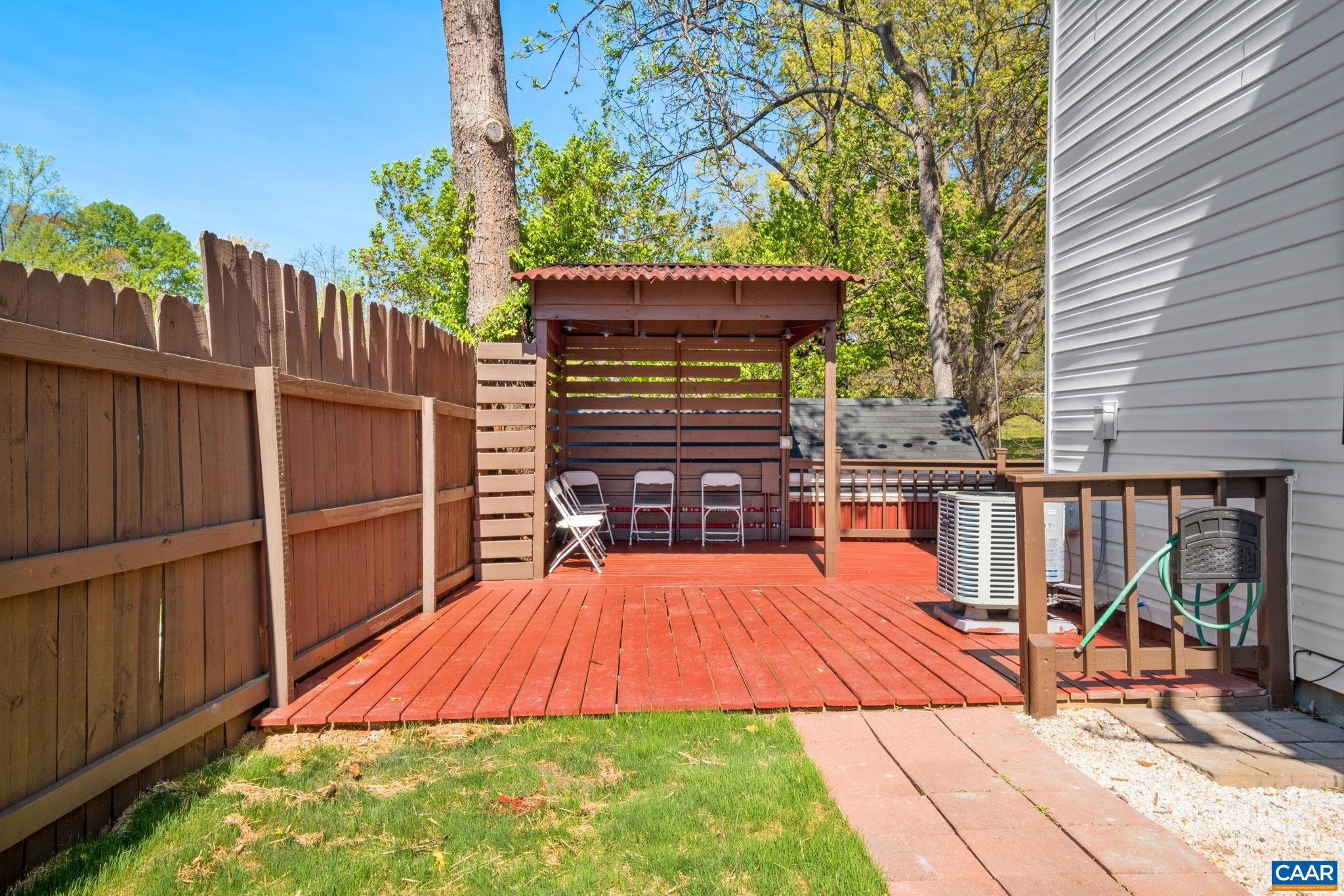 731 ORANGEDALE AVE, CHARLOTTESVILLE, Virginia 22903, 3 Bedrooms Bedrooms, ,2 BathroomsBathrooms,Residential,731 ORANGEDALE AVE,675759 MLS # 675759