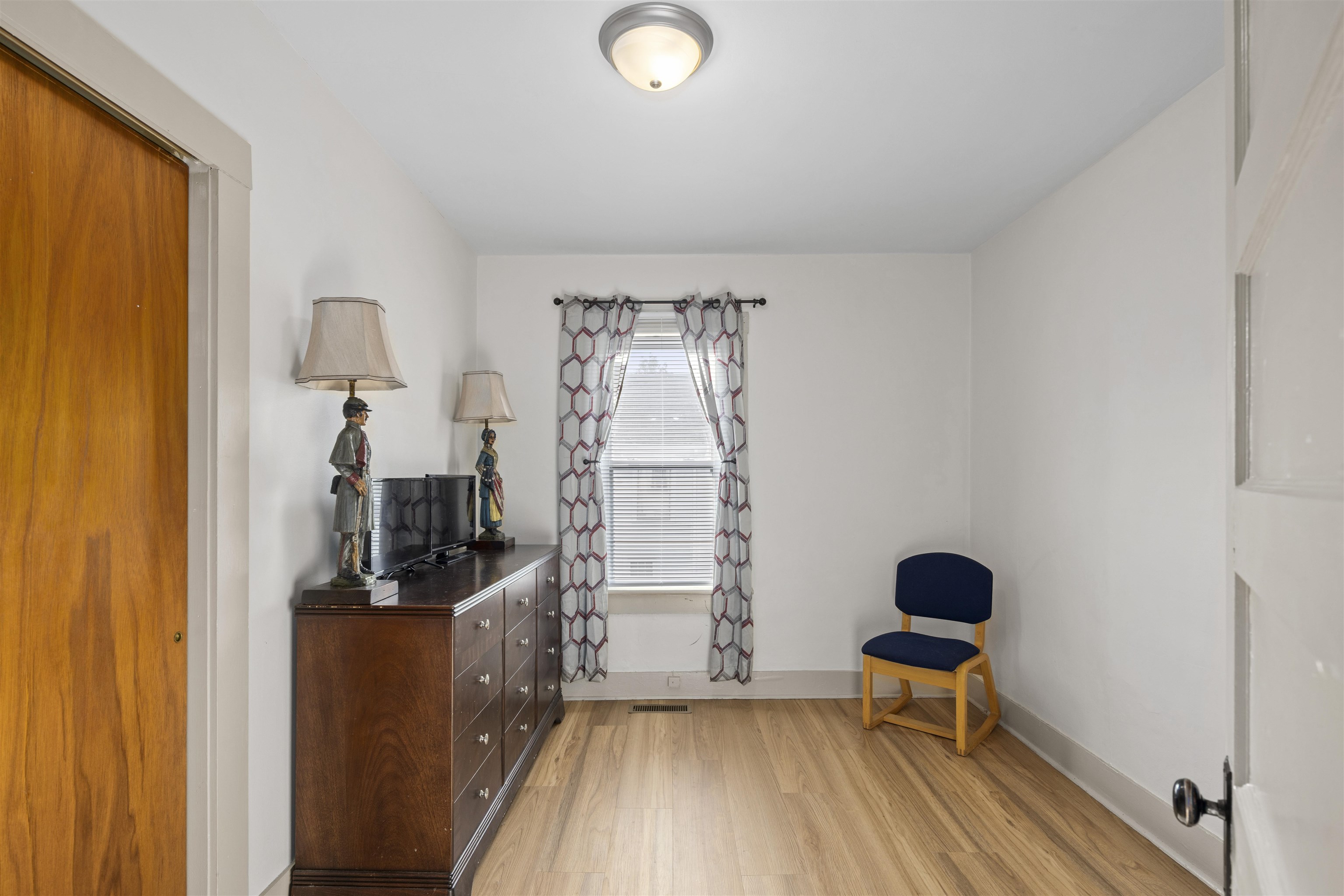 337 MARY GRAY LN, STAUNTON, Virginia 24401, 3 Bedrooms Bedrooms, ,1 BathroomBathrooms,Residential,337 MARY GRAY LN,675817 MLS # 675817