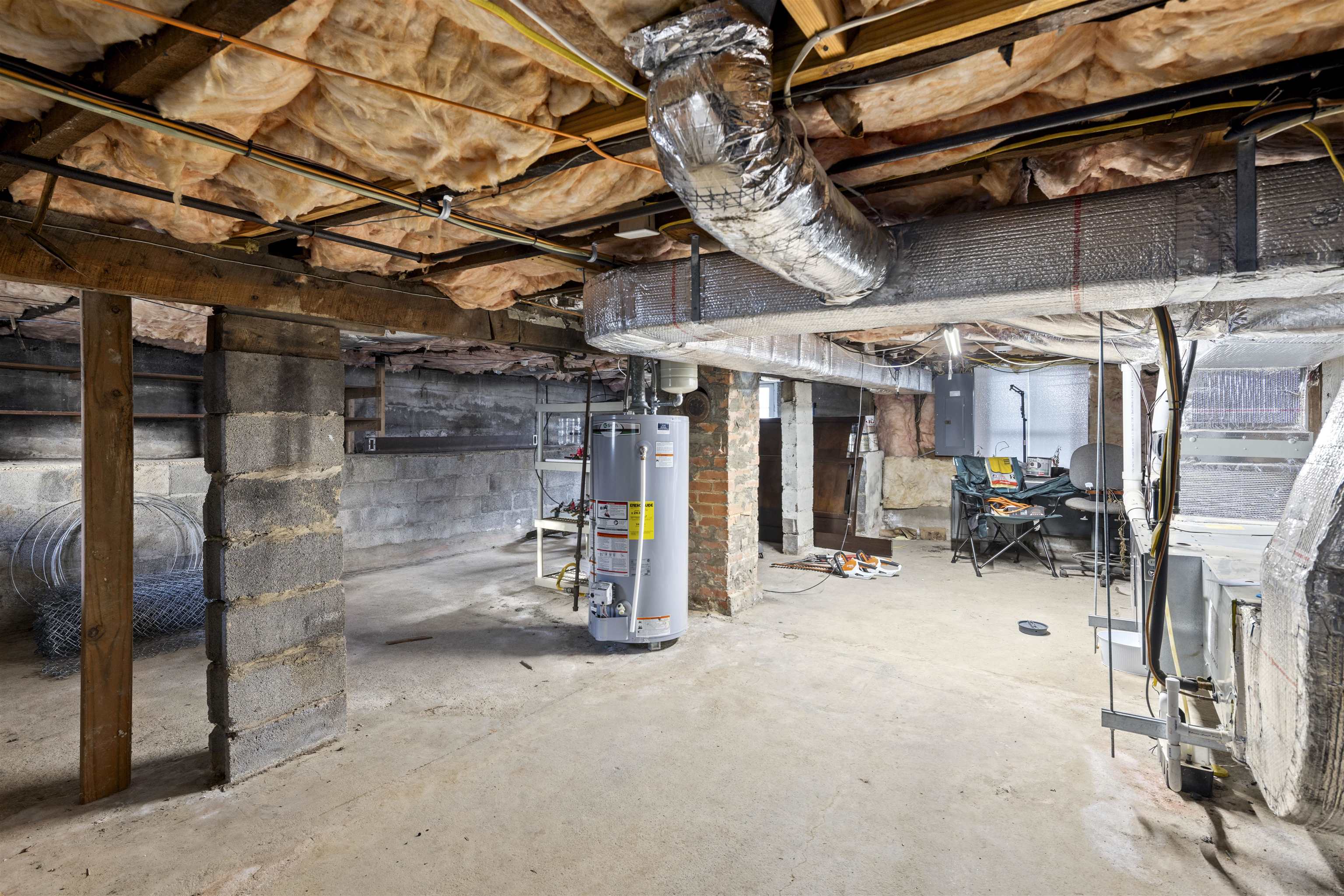 337 MARY GRAY LN, STAUNTON, Virginia 24401, 3 Bedrooms Bedrooms, ,1 BathroomBathrooms,Residential,337 MARY GRAY LN,675817 MLS # 675817