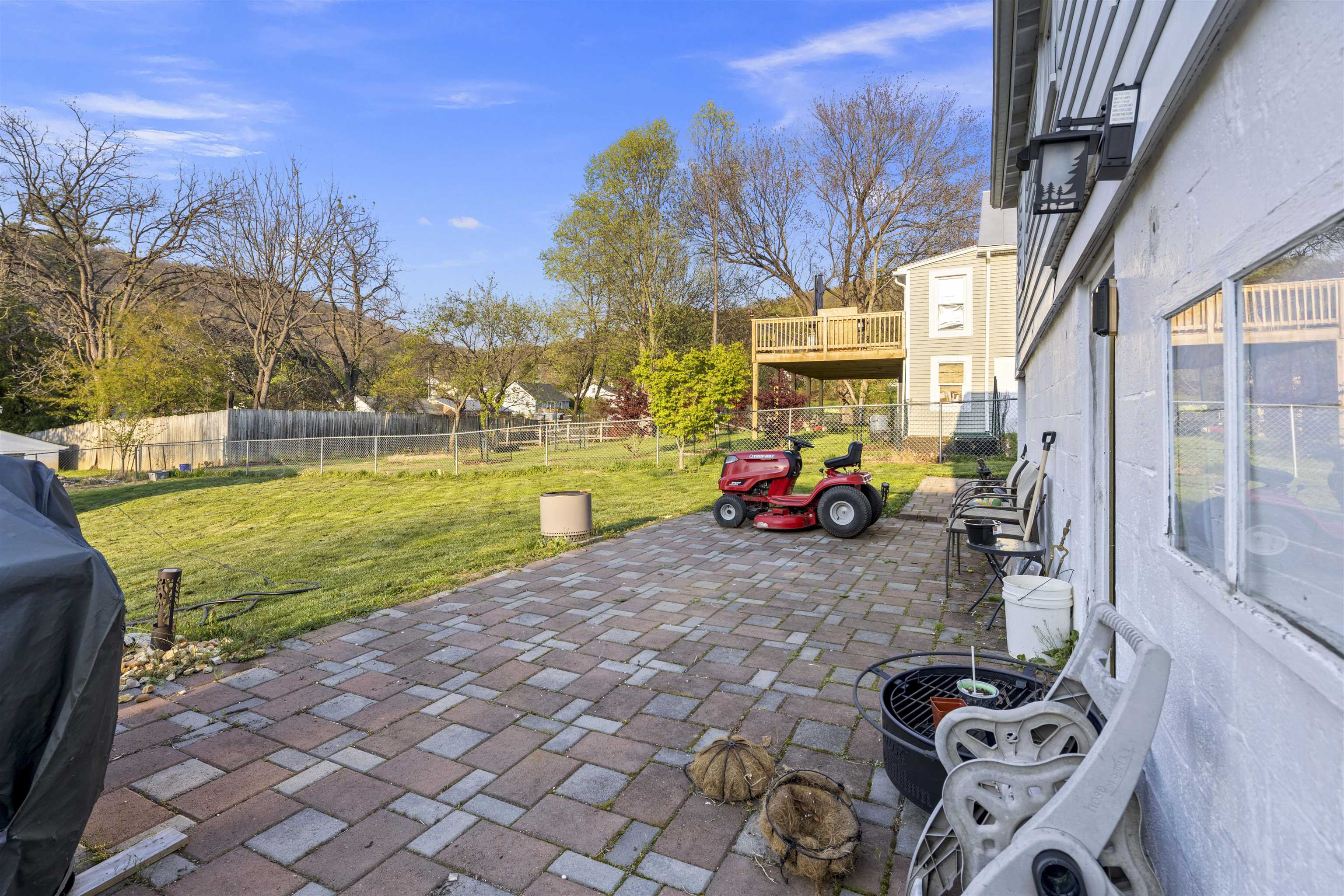 337 MARY GRAY LN, STAUNTON, Virginia 24401, 3 Bedrooms Bedrooms, ,1 BathroomBathrooms,Residential,337 MARY GRAY LN,675817 MLS # 675817