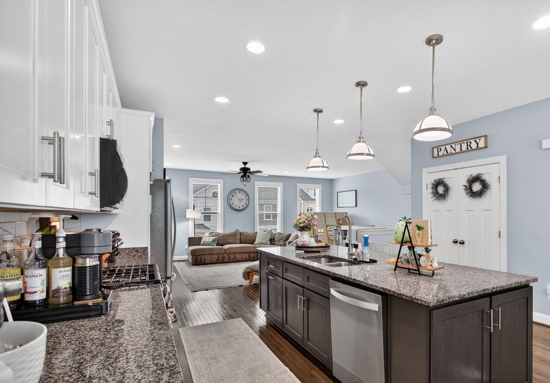 3255 CHARLESTON BLVD, ROCKINGHAM, Virginia 22801, 3 Bedrooms Bedrooms, ,2 BathroomsBathrooms,Residential,3255 CHARLESTON BLVD,675818 MLS # 675818