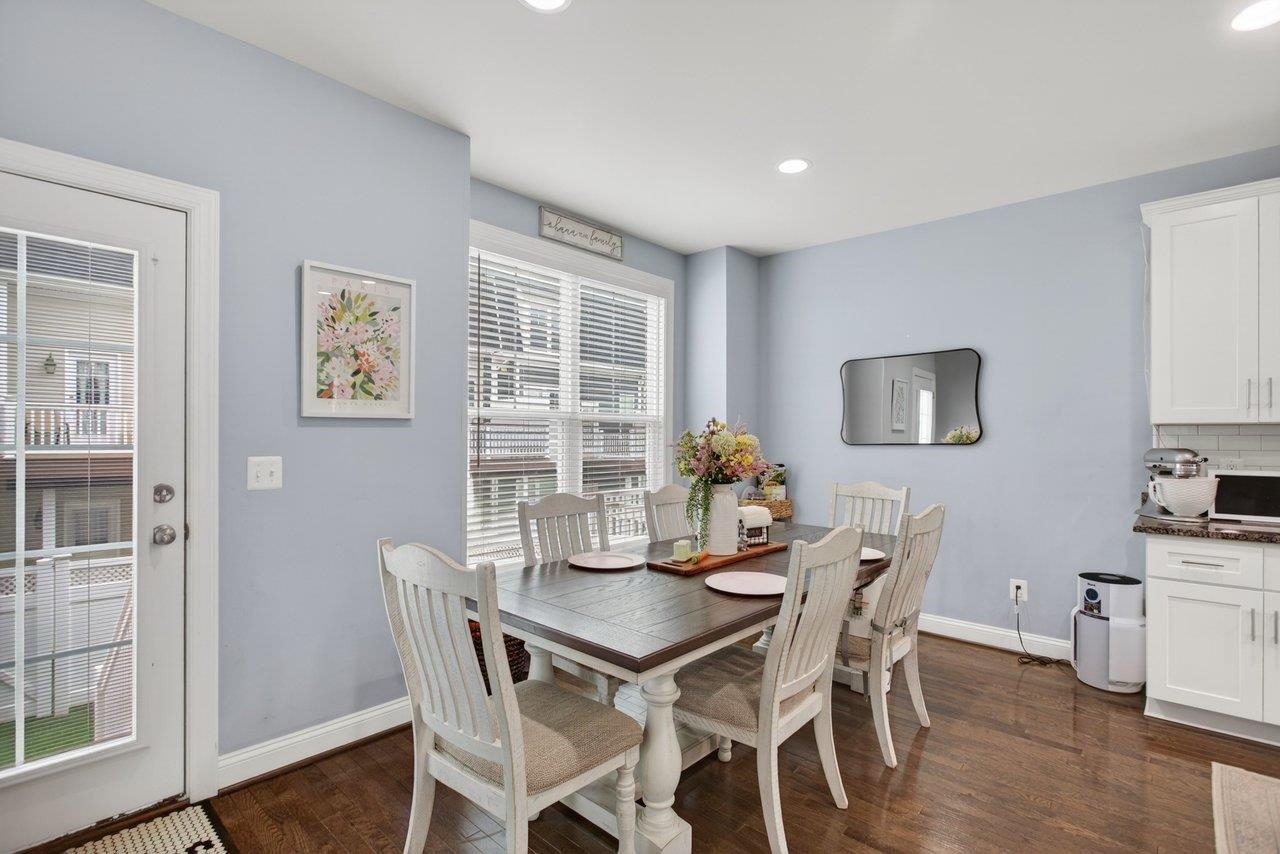 3255 CHARLESTON BLVD, ROCKINGHAM, Virginia 22801, 3 Bedrooms Bedrooms, ,2 BathroomsBathrooms,Residential,3255 CHARLESTON BLVD,675818 MLS # 675818