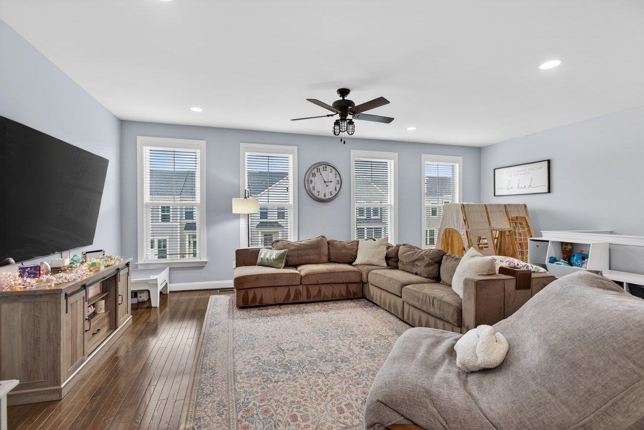 3255 CHARLESTON BLVD, ROCKINGHAM, Virginia 22801, 3 Bedrooms Bedrooms, ,2 BathroomsBathrooms,Residential,3255 CHARLESTON BLVD,675818 MLS # 675818