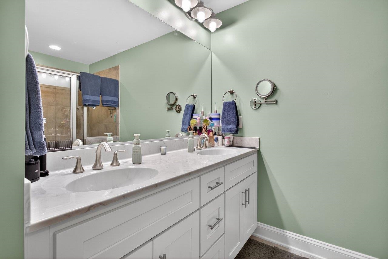 3255 CHARLESTON BLVD, ROCKINGHAM, Virginia 22801, 3 Bedrooms Bedrooms, ,2 BathroomsBathrooms,Residential,3255 CHARLESTON BLVD,675818 MLS # 675818