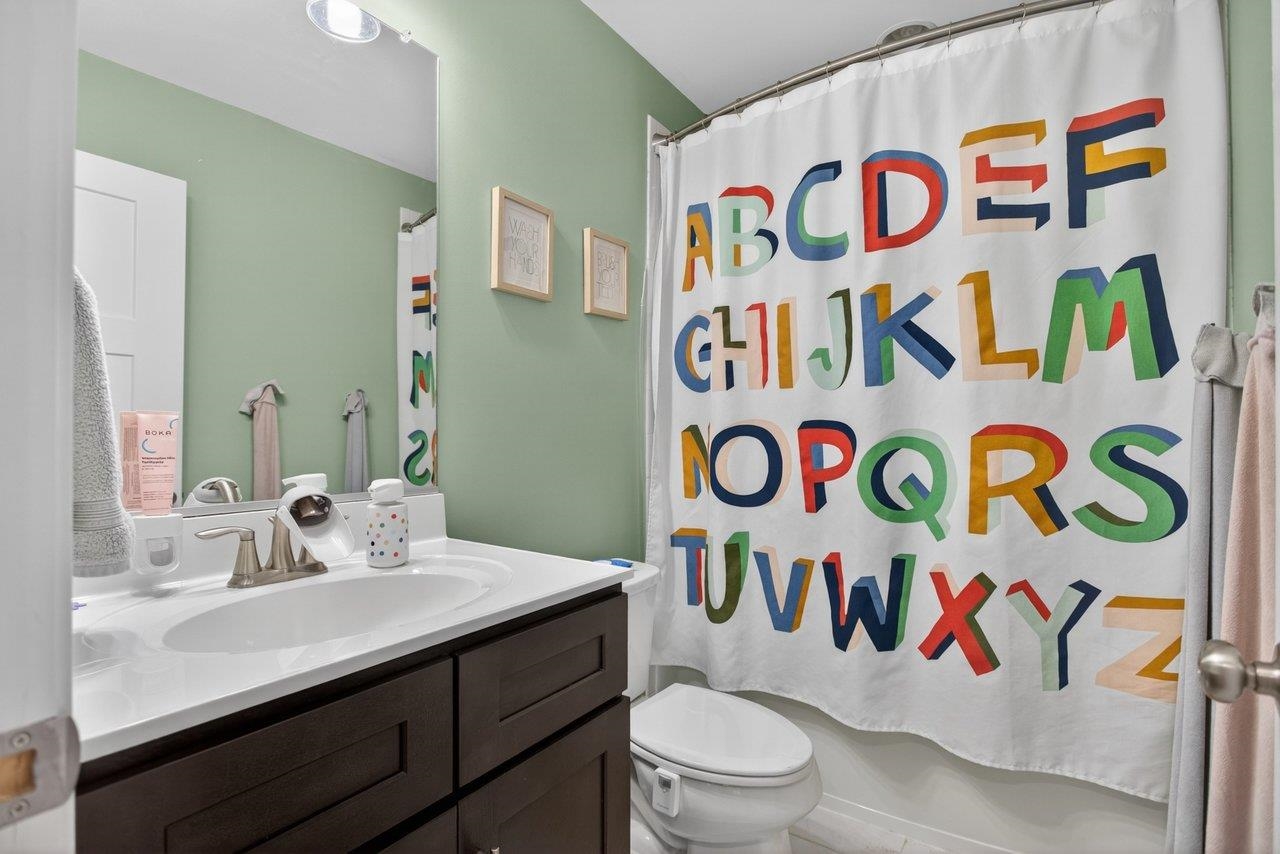 3255 CHARLESTON BLVD, ROCKINGHAM, Virginia 22801, 3 Bedrooms Bedrooms, ,2 BathroomsBathrooms,Residential,3255 CHARLESTON BLVD,675818 MLS # 675818