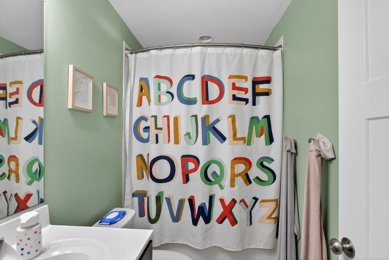 3255 CHARLESTON BLVD, ROCKINGHAM, Virginia 22801, 3 Bedrooms Bedrooms, ,2 BathroomsBathrooms,Residential,3255 CHARLESTON BLVD,675818 MLS # 675818