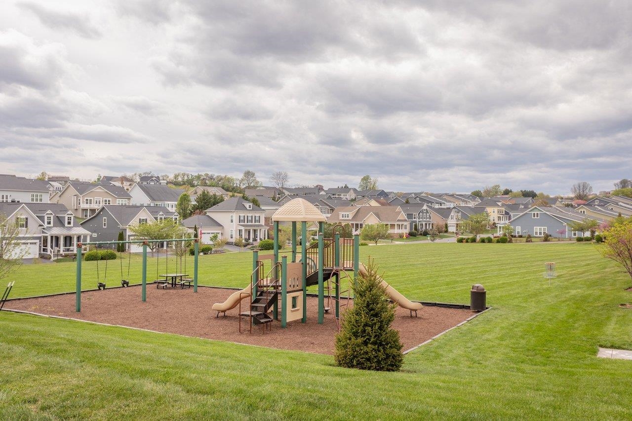 3255 CHARLESTON BLVD, ROCKINGHAM, Virginia 22801, 3 Bedrooms Bedrooms, ,2 BathroomsBathrooms,Residential,3255 CHARLESTON BLVD,675818 MLS # 675818