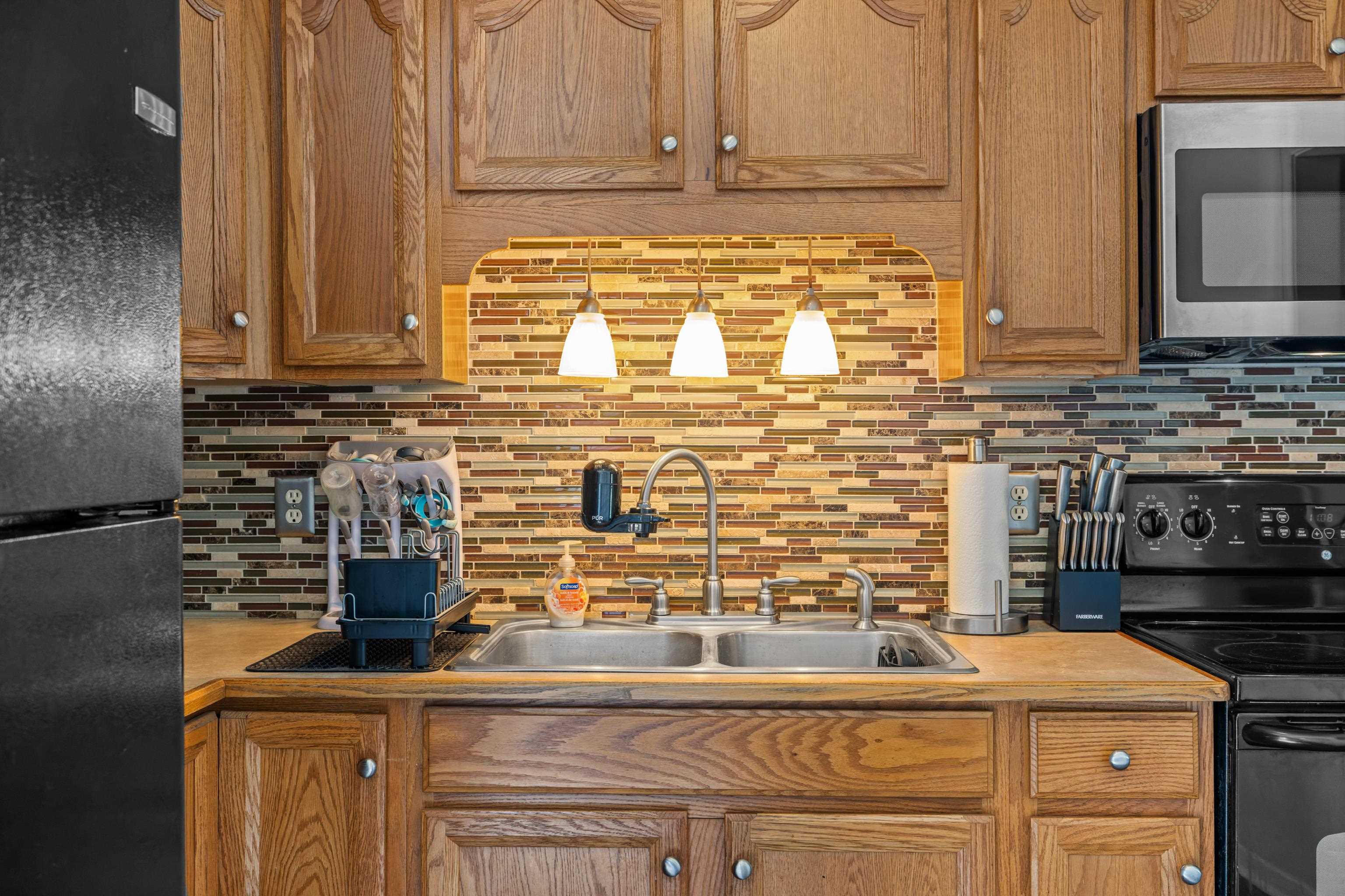 918 WASHINGTON AVE, WAYNESBORO, Virginia 22980, 4 Bedrooms Bedrooms, ,2 BathroomsBathrooms,Residential,B.,918 WASHINGTON AVE,675820 MLS # 675820