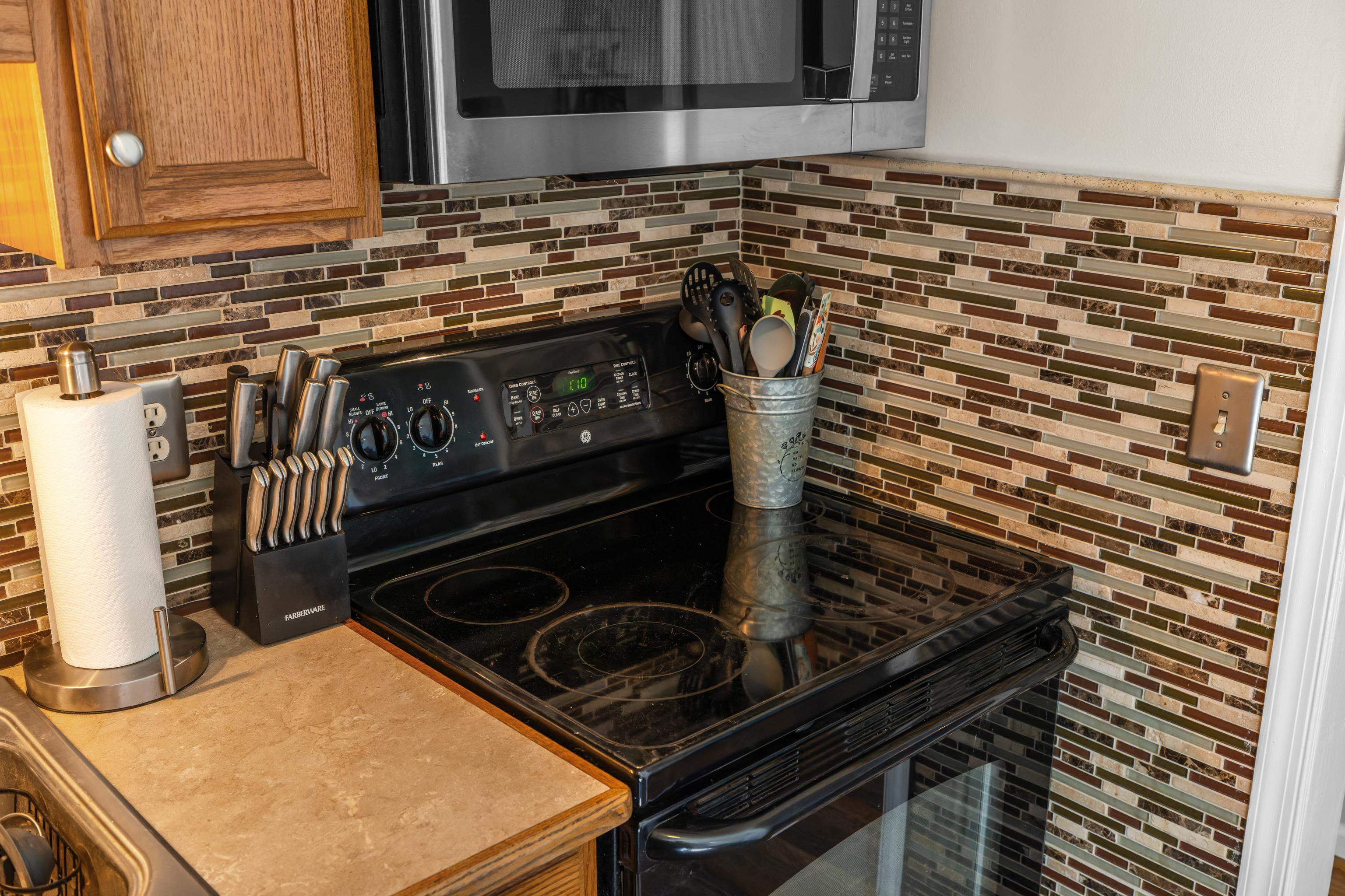 918 WASHINGTON AVE, WAYNESBORO, Virginia 22980, 4 Bedrooms Bedrooms, ,2 BathroomsBathrooms,Residential,B.,918 WASHINGTON AVE,675820 MLS # 675820