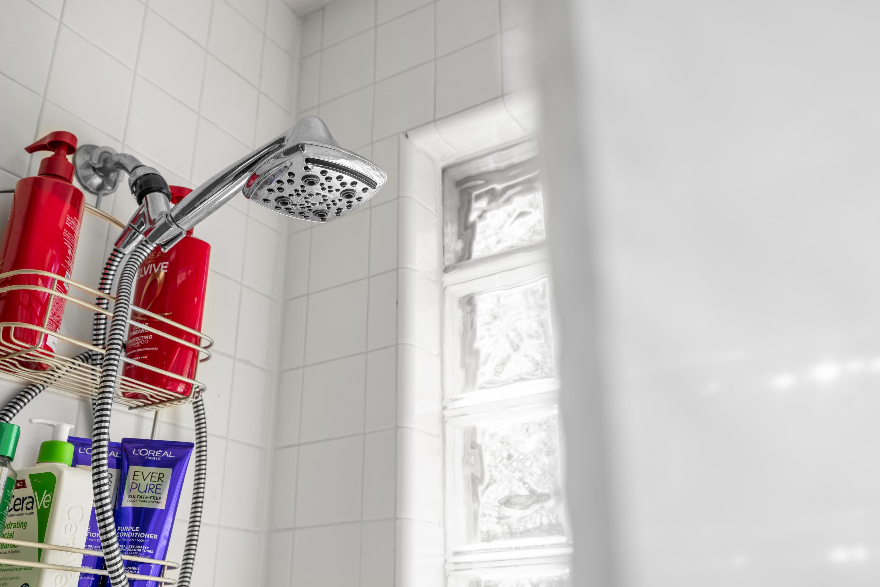 918 WASHINGTON AVE, WAYNESBORO, Virginia 22980, 4 Bedrooms Bedrooms, ,2 BathroomsBathrooms,Residential,B.,918 WASHINGTON AVE,675820 MLS # 675820