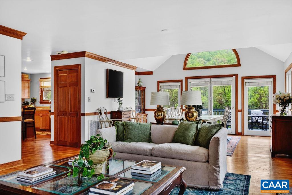 10808 PATRICK HENRY HWY, ROSELAND, Virginia 22967, 4 Bedrooms Bedrooms, ,4 BathroomsBathrooms,Residential,Hat Creek Ridge,10808 PATRICK HENRY HWY,675821 MLS # 675821