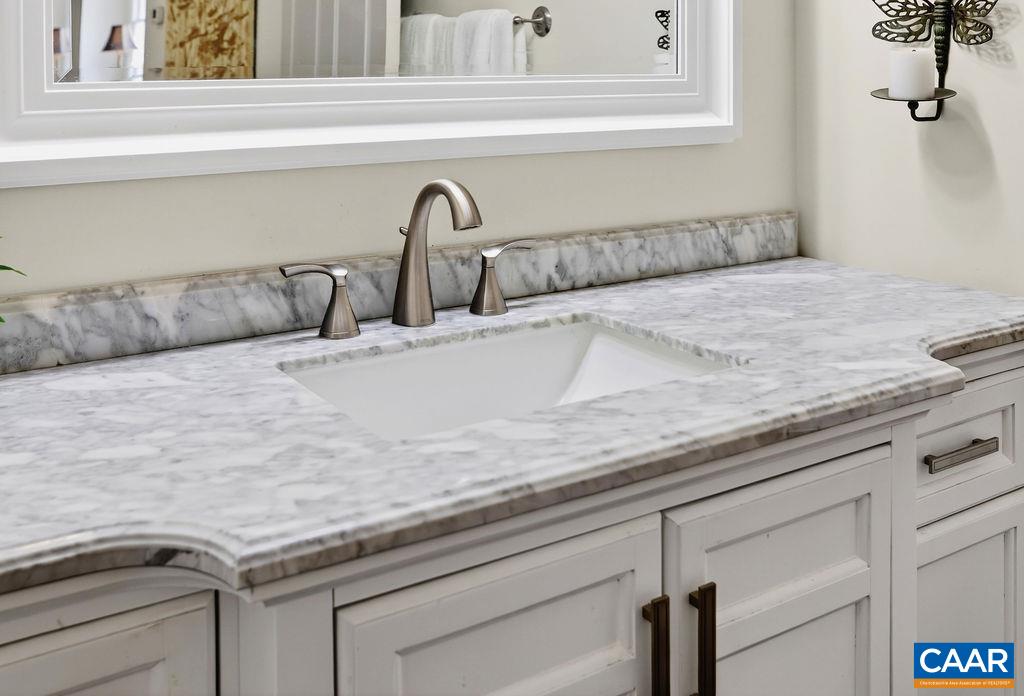 10808 PATRICK HENRY HWY, ROSELAND, Virginia 22967, 4 Bedrooms Bedrooms, ,4 BathroomsBathrooms,Residential,Hat Creek Ridge,10808 PATRICK HENRY HWY,675821 MLS # 675821