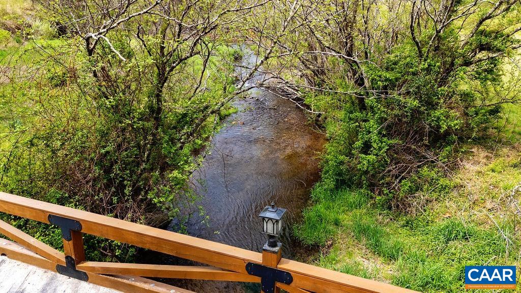 10808 PATRICK HENRY HWY, ROSELAND, Virginia 22967, 4 Bedrooms Bedrooms, ,4 BathroomsBathrooms,Residential,Hat Creek Ridge,10808 PATRICK HENRY HWY,675821 MLS # 675821