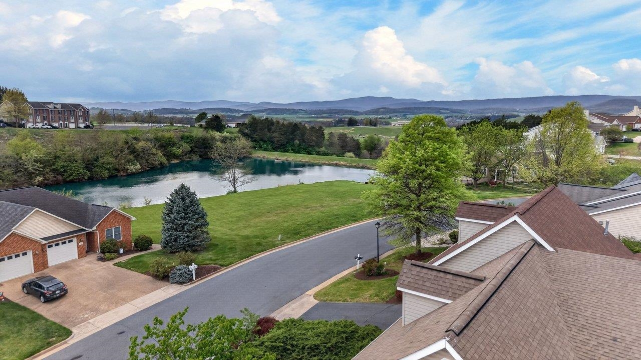 2102 LAKE TERRACE DR, HARRISONBURG, Virginia 22802, 3 Bedrooms Bedrooms, ,2 BathroomsBathrooms,Residential,2102 LAKE TERRACE DR,675825 MLS # 675825