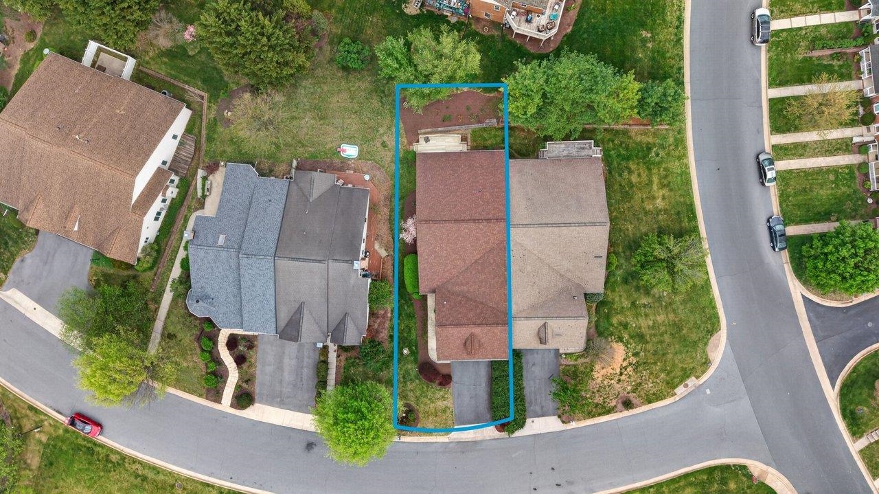 2102 LAKE TERRACE DR, HARRISONBURG, Virginia 22802, 3 Bedrooms Bedrooms, ,2 BathroomsBathrooms,Residential,2102 LAKE TERRACE DR,675825 MLS # 675825