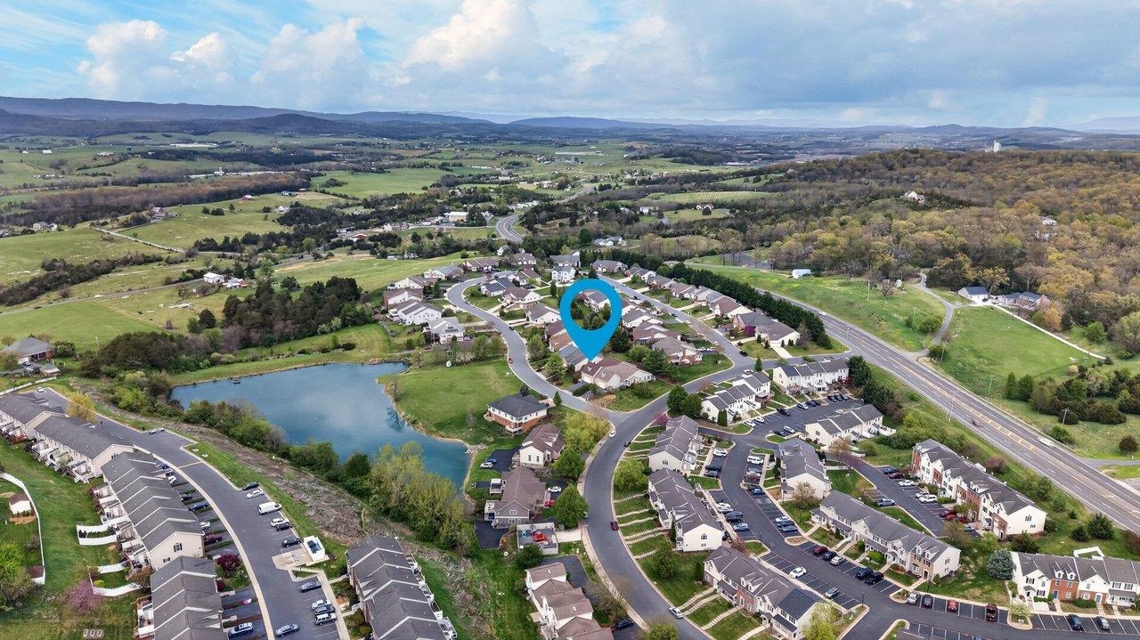 2102 LAKE TERRACE DR, HARRISONBURG, Virginia 22802, 3 Bedrooms Bedrooms, ,2 BathroomsBathrooms,Residential,2102 LAKE TERRACE DR,675825 MLS # 675825