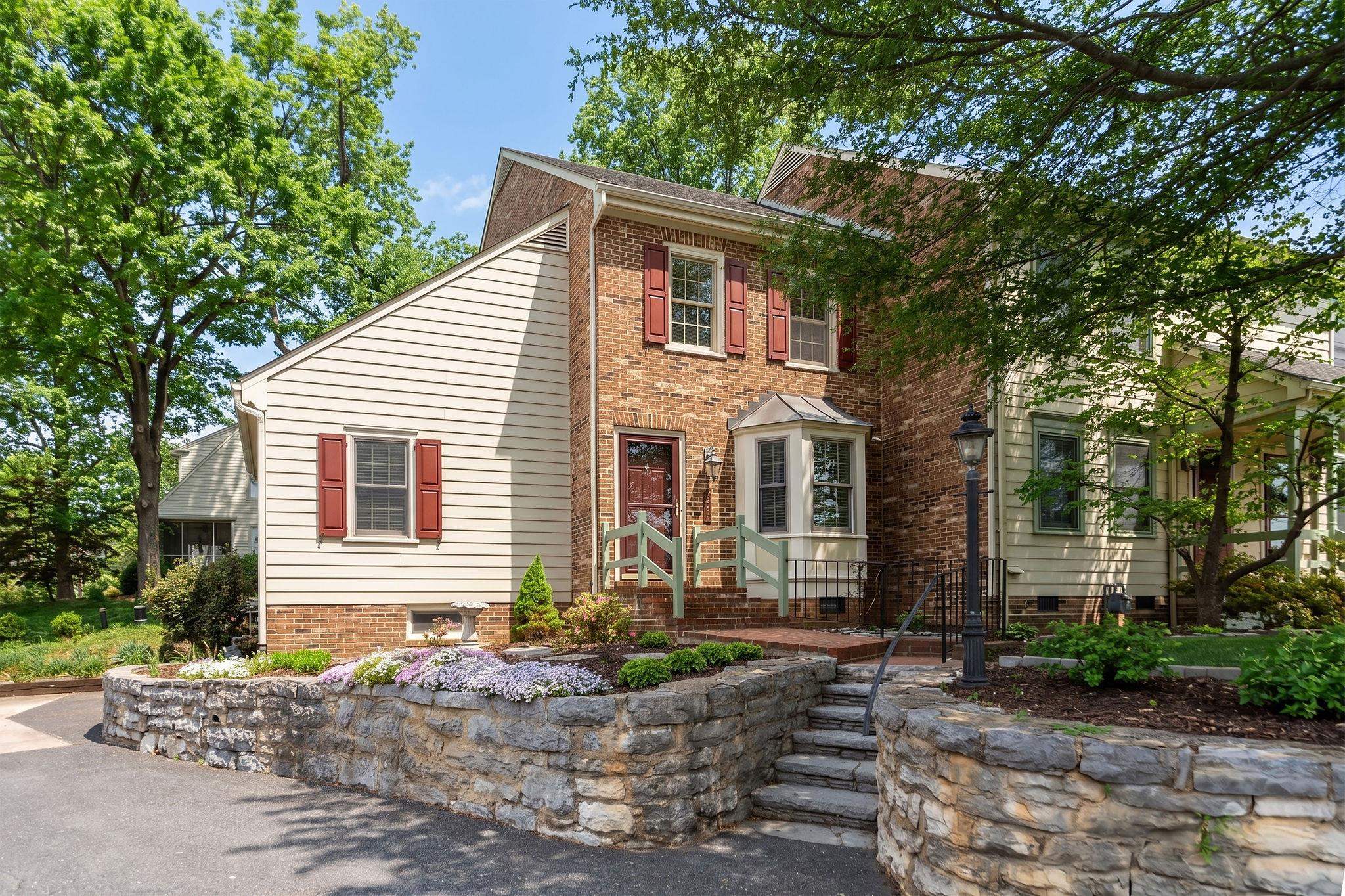 5 WAVERLEY GREEN, STAUNTON, Virginia 24401, 3 Bedrooms Bedrooms, ,2 BathroomsBathrooms,Residential,5 WAVERLEY GREEN,675831 MLS # 675831