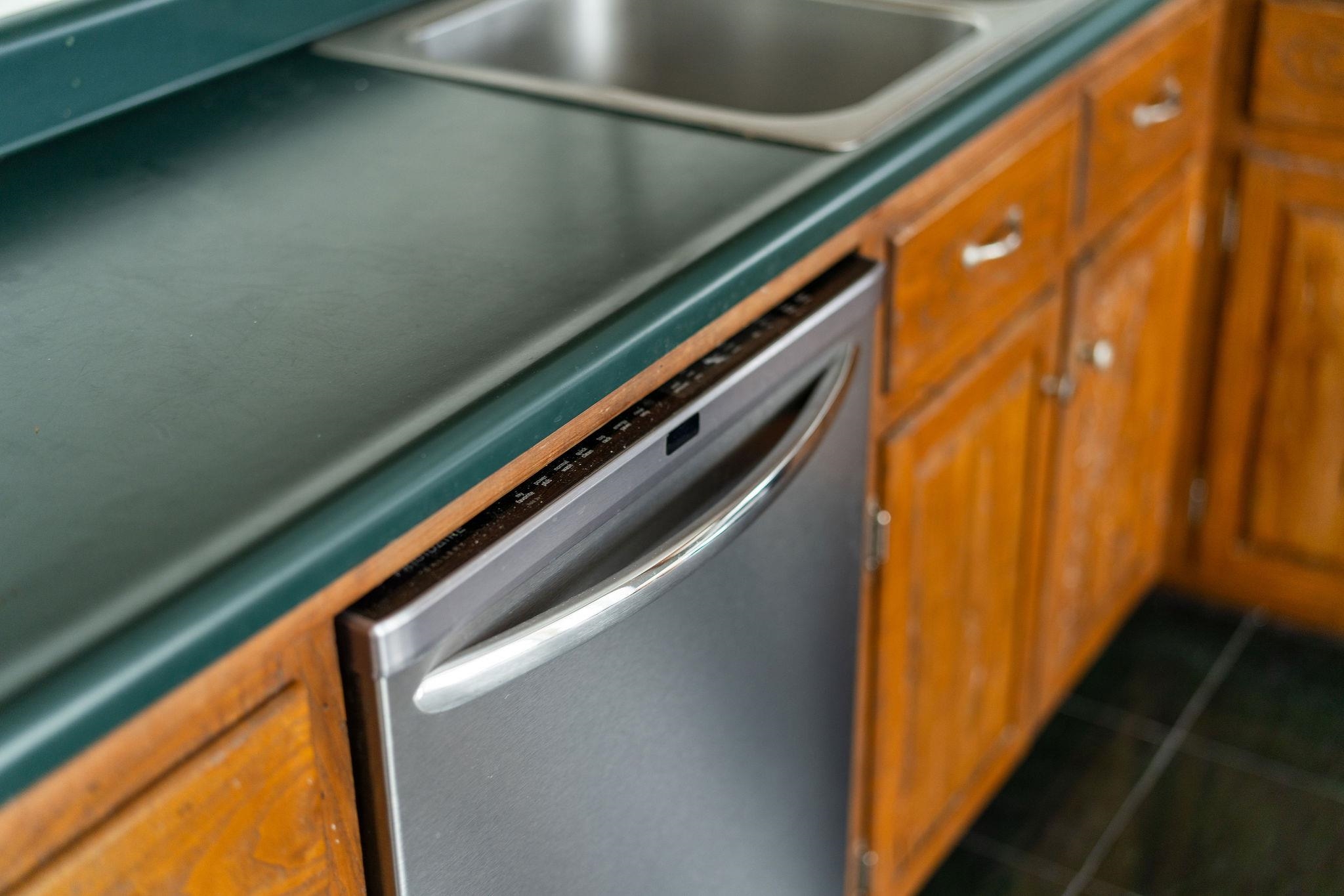 5 WAVERLEY GREEN, STAUNTON, Virginia 24401, 3 Bedrooms Bedrooms, ,2 BathroomsBathrooms,Residential,5 WAVERLEY GREEN,675831 MLS # 675831