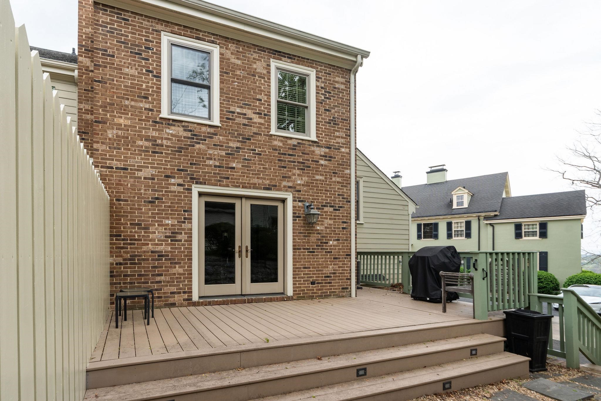 5 WAVERLEY GREEN, STAUNTON, Virginia 24401, 3 Bedrooms Bedrooms, ,2 BathroomsBathrooms,Residential,5 WAVERLEY GREEN,675831 MLS # 675831