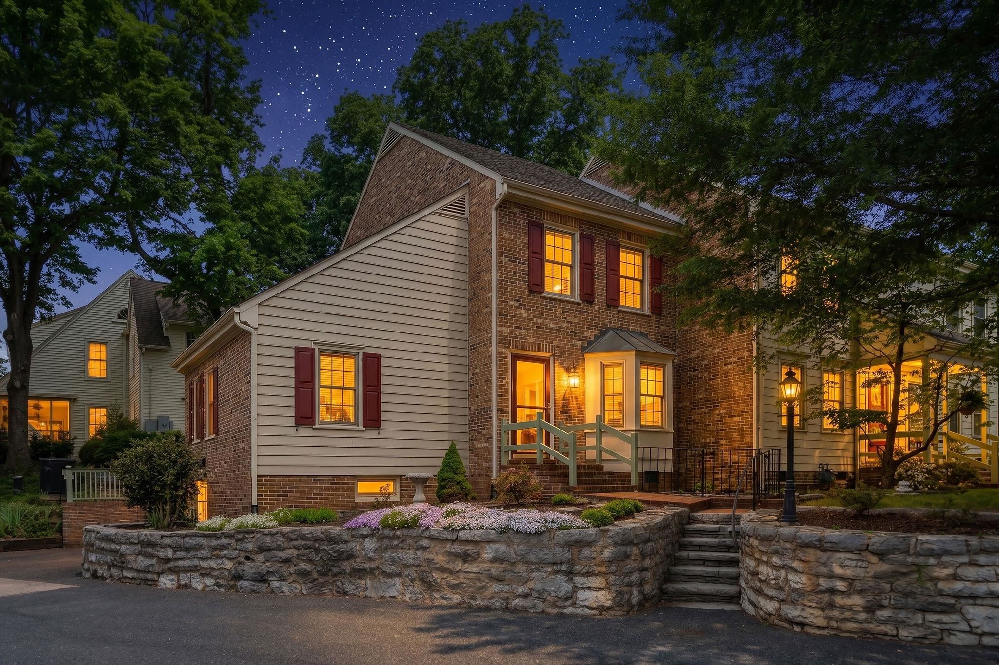 5 WAVERLEY GREEN, STAUNTON, Virginia 24401, 3 Bedrooms Bedrooms, ,2 BathroomsBathrooms,Residential,5 WAVERLEY GREEN,675831 MLS # 675831