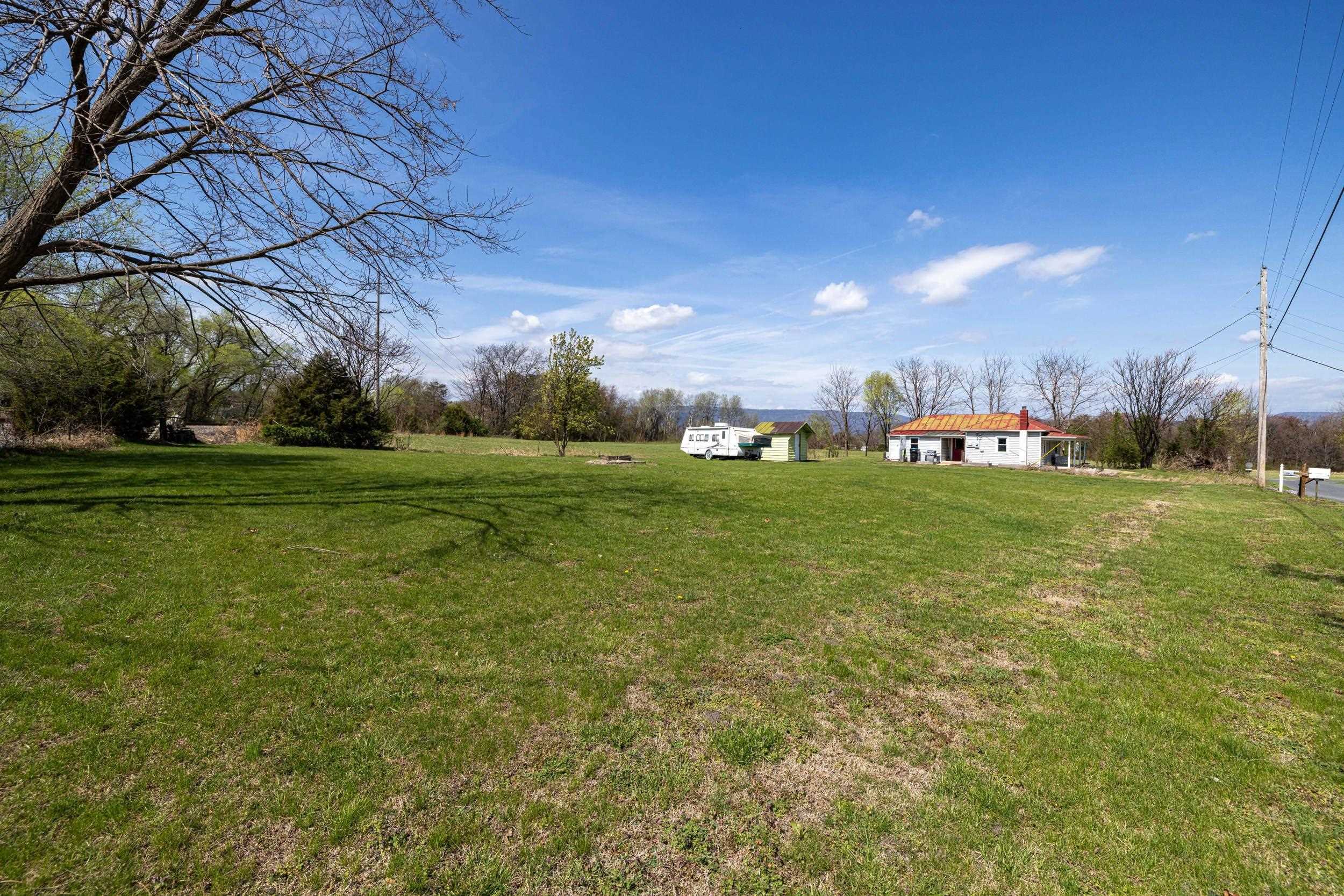 296 KEYSTONE RD, STANLEY, Virginia 22851, 2 Bedrooms Bedrooms, ,2 BathroomsBathrooms,Residential,296 KEYSTONE RD,675833 MLS # 675833