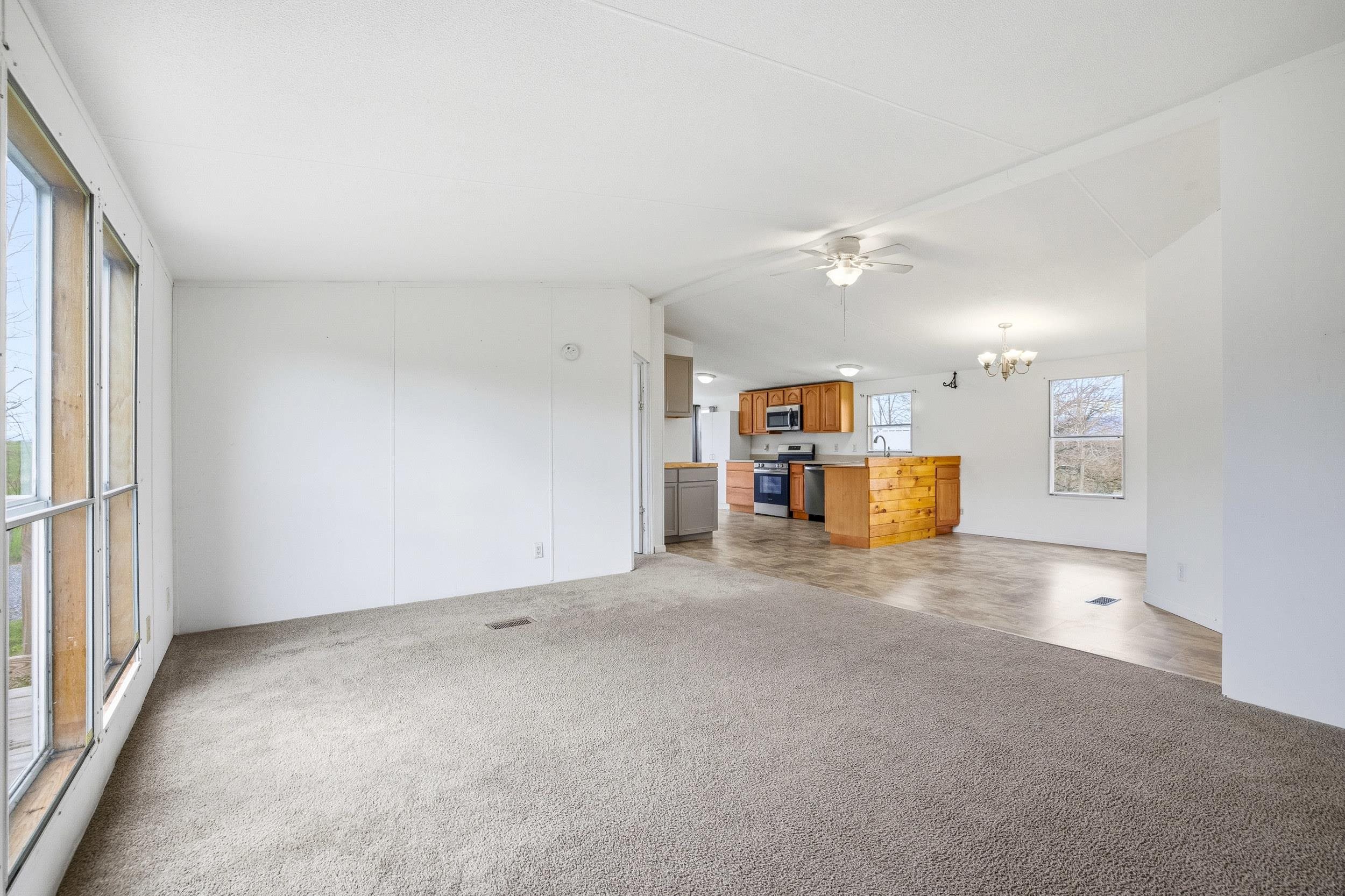 14196 AMERICAN LEGION DR, BROADWAY, Virginia 22815, 3 Bedrooms Bedrooms, ,2 BathroomsBathrooms,Residential,14196 AMERICAN LEGION DR,675835 MLS # 675835